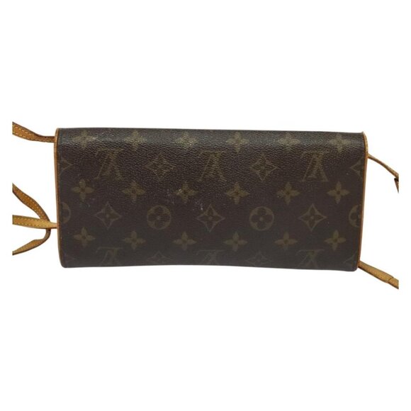 LOUIS VUITTON Monogram Pochette Twin GM Shoulder Bag - Picture 3 of 16